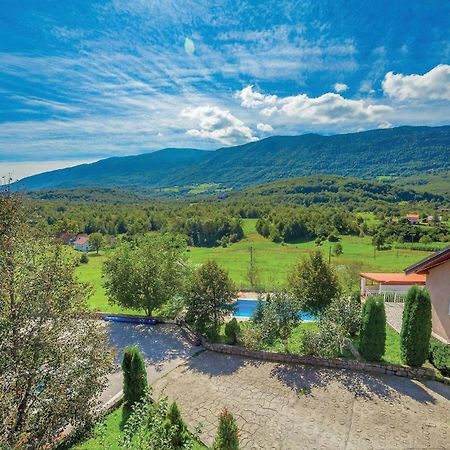 7 Bedroom Pet Friendly Home In Crni Kal Crni Kal  Exterior foto
