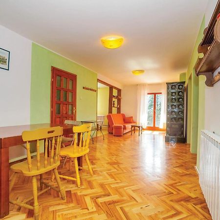 7 Bedroom Pet Friendly Home In Crni Kal Crni Kal  Exterior foto